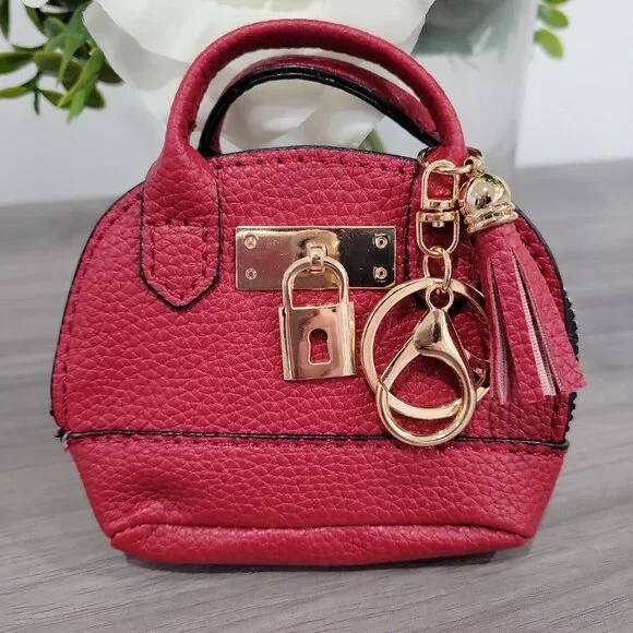 Cute Mini Faux Leather Coin Purse Bag Keychain for money/lipstick/earpods - Picture 7 of 9